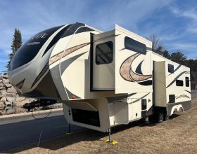 2018 Grand Design Solitude 310GK